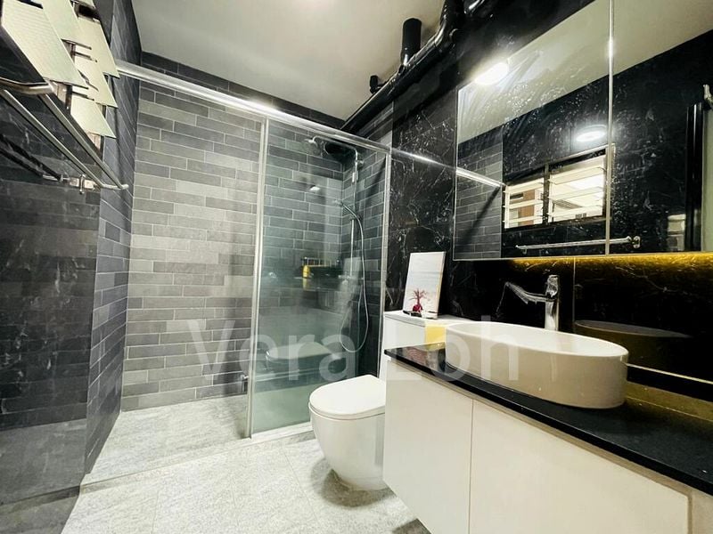 Executive HDB for Sale in  298C Compassvale Street - Image 9