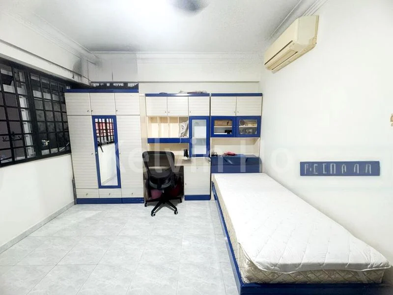 Room (HDB) for Rent in 486C Tampines Avenue 9 - Image 1