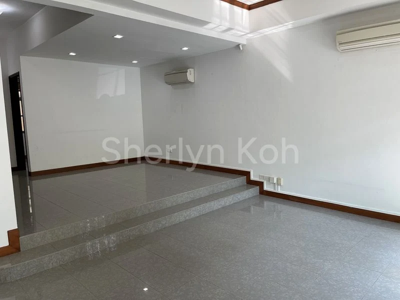 4 Bed Terraced House (Landed) for Rent in  Barker Road - Image 13