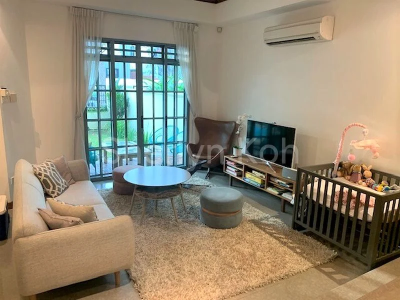 4 Bed Terraced House (Landed) for Rent in  Barker Road - Image 12