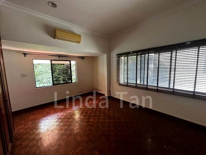 4+1 Bed Semi-Detached House (Landed) for Sale in  Jalan Anak Bukit - Image 6