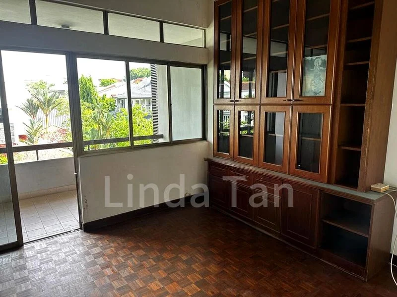 4+1 Bed Semi-Detached House (Landed) for Sale in  Jalan Anak Bukit - Image 7