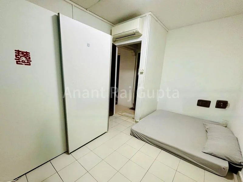 Common Room (HDB) for Rent in  436 Fajar Road - Image 3