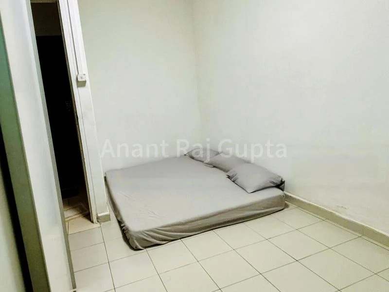 Common Room (HDB) for Rent in  436 Fajar Road - Image 1