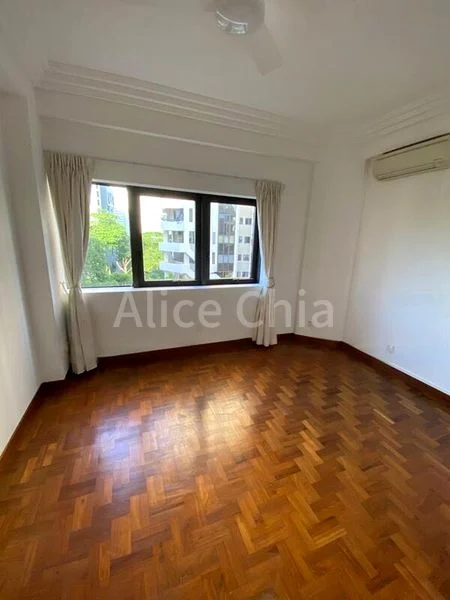 3 Bed Condo for Rent in  Bayshore Park - Image 4