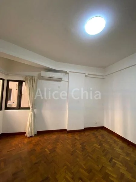 3 Bed Condo for Rent in  Bayshore Park - Image 3