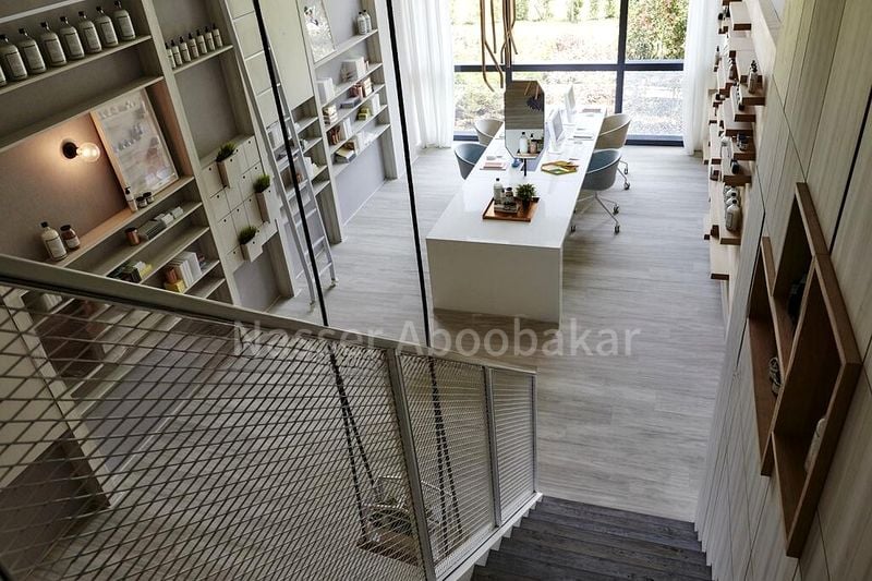 Office for Sale: 12 Woodlands Square - Image 1