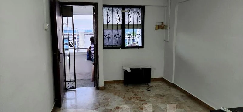 3 Room (3A) HDB for Rent in  323 Bukit Batok Street 33 - Image 1