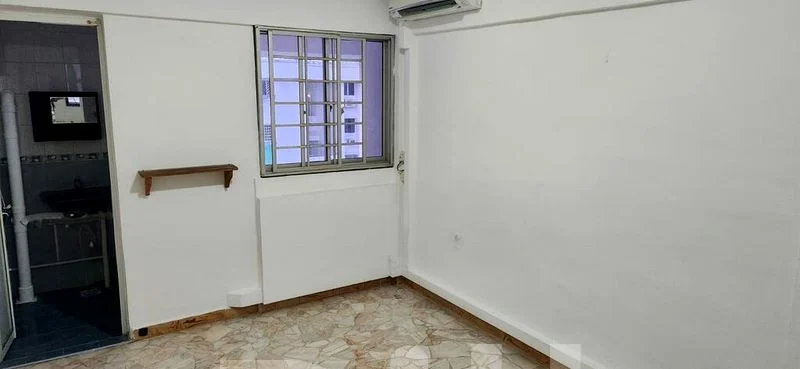 3 Room (3A) HDB for Rent in  323 Bukit Batok Street 33 - Image 3