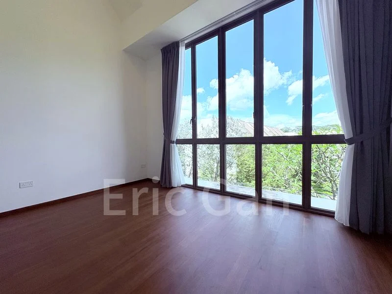 4 Bed Apartment (Condo) for Rent in  Parksuites - Image 14