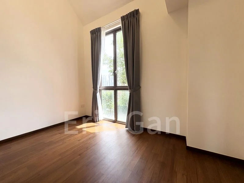 4 Bed Apartment (Condo) for Rent in  Parksuites - Image 21