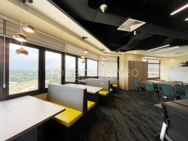 Office for Rent: SLF Building - Image 3