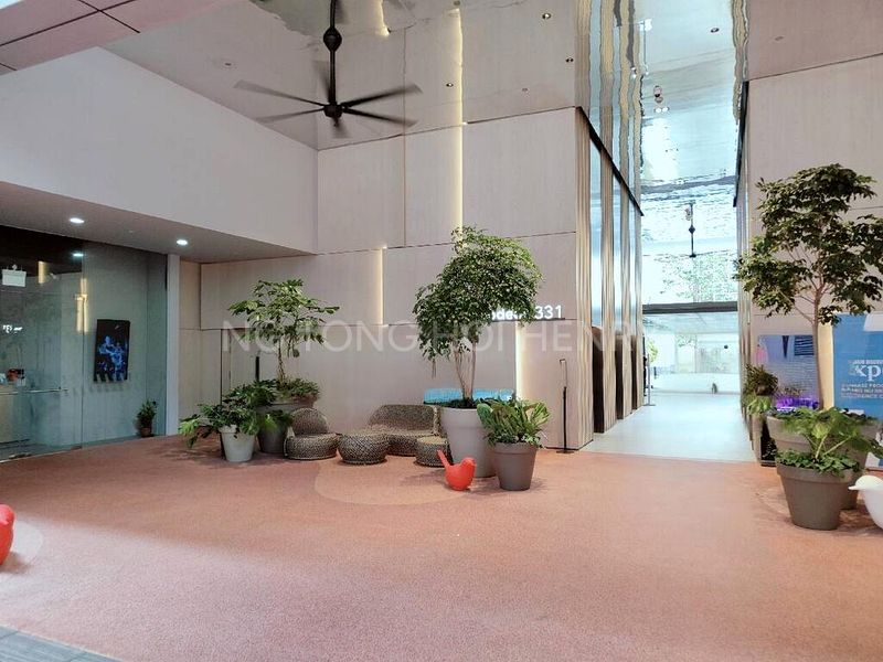 Office for Rent: Odeon Towers - Image 2
