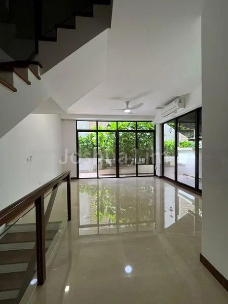 6 Bed Cluster House (Landed) for Sale in  Eleven @ Holland - Image 1