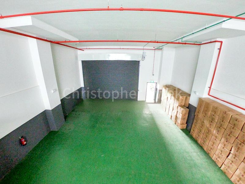 Factory / Workshop (B2) for Sale: Loyang Enterprise Building - Image 2