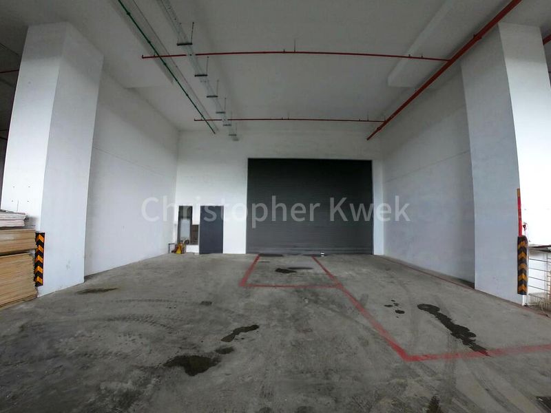 Factory / Workshop (B2) for Sale: Loyang Enterprise Building - Image 1