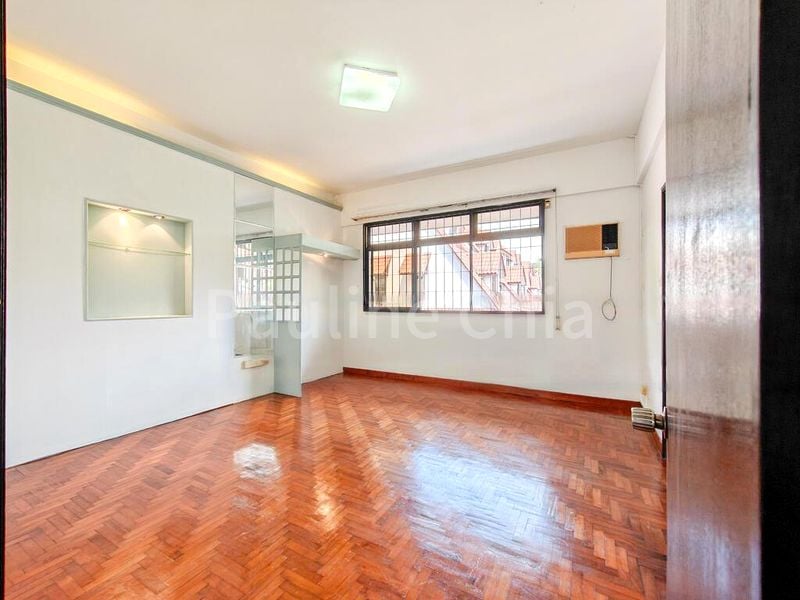 4 Bed Terraced House (Landed) for Sale in  Springwood - Image 15