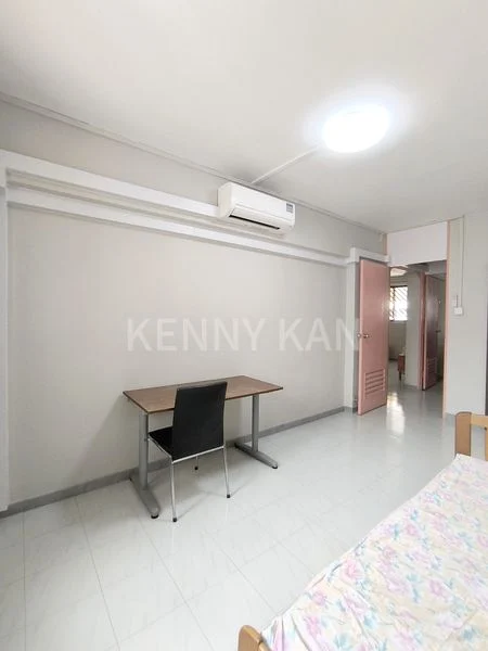 Common Room (HDB) for Rent in  821 Yishun Street 81 - Image 6