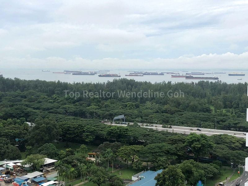 1 Bed Condo for Rent in  Fulcrum - Image 12