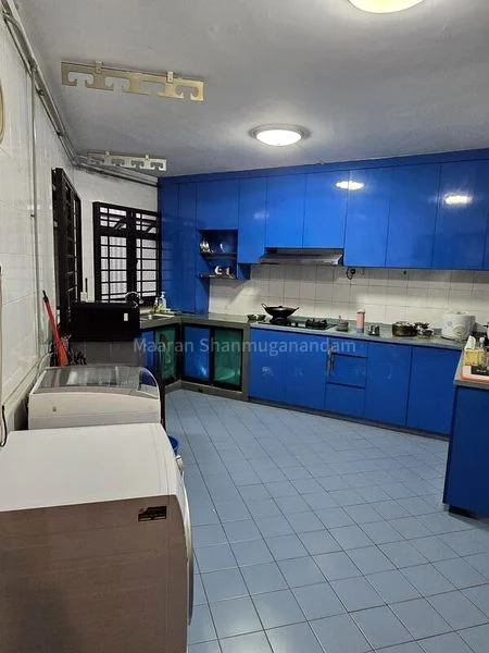 5 Room (5I) HDB for Sale in  255 Compassvale Road - Image 4