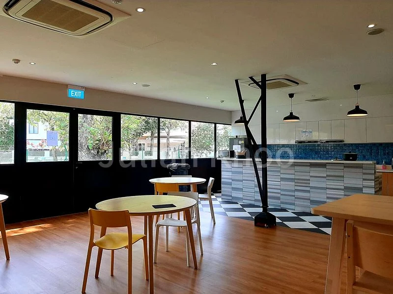 Master Room (Condo) for Rent in Lutheran Road - Image 9