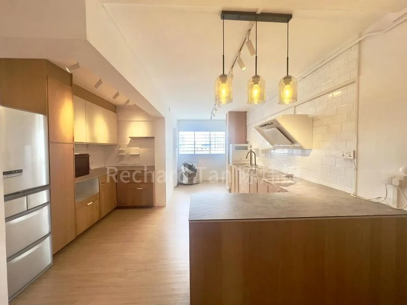 5 Room (5STD) HDB for Rent in  142 Bishan Street 12 - Image 11