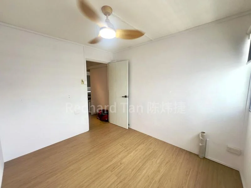 5 Room (5STD) HDB for Rent in  142 Bishan Street 12 - Image 10