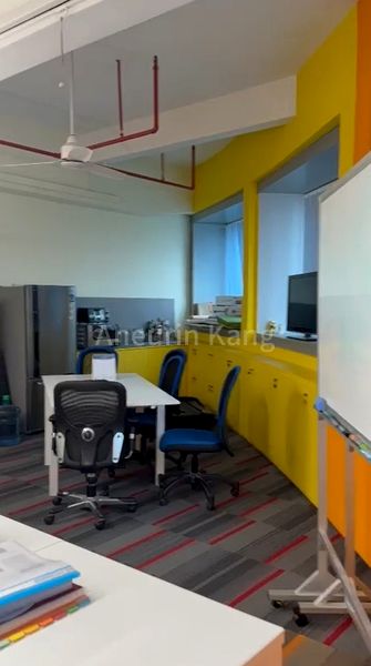 Light Industrial (B1) for Rent in  Thye Hong Centre - Image 11