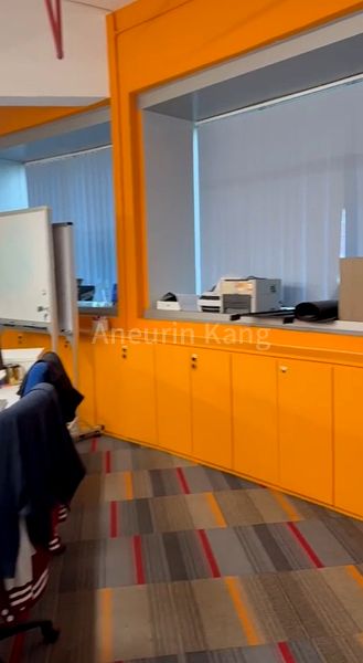 Light Industrial (B1) for Rent in  Thye Hong Centre - Image 9