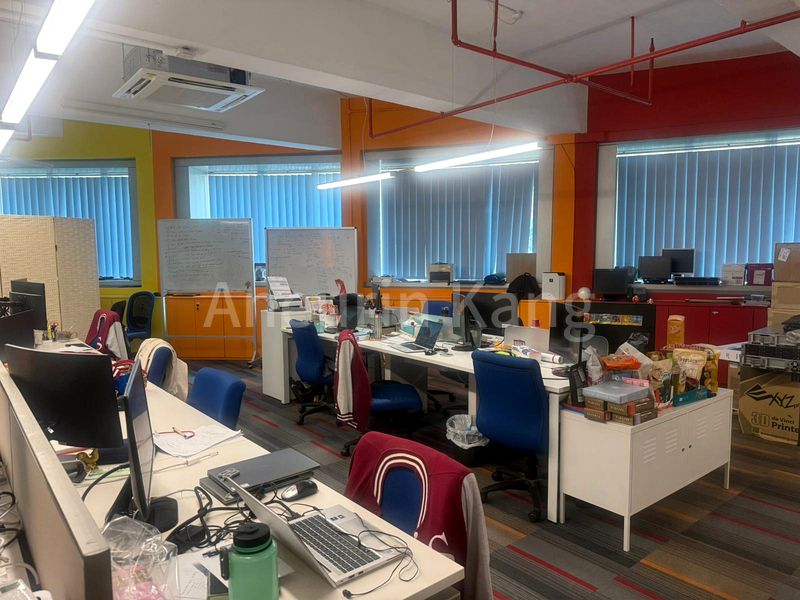 Light Industrial (B1) for Rent in  Thye Hong Centre - Image 17