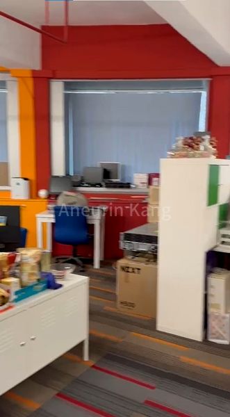 Light Industrial (B1) for Rent in  Thye Hong Centre - Image 5