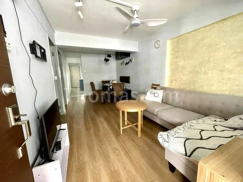 3 Room (3I) HDB for Rent in  11 Holland Drive - Image 1