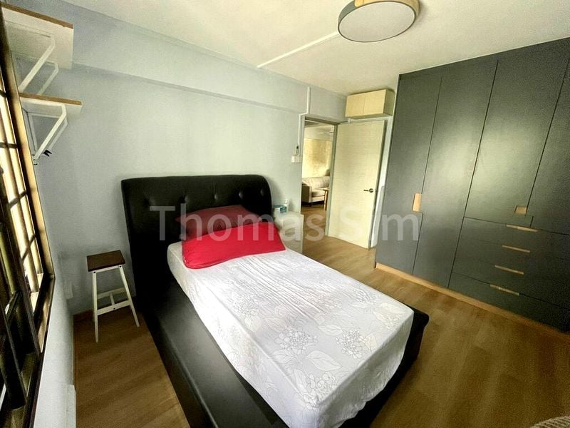 3 Room (3I) HDB for Rent in  11 Holland Drive - Image 5