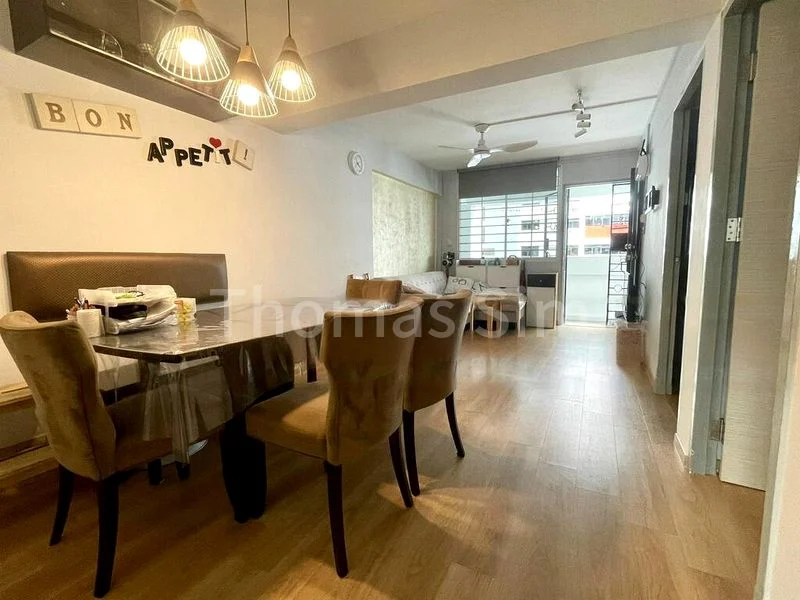 3 Room (3I) HDB for Rent in  11 Holland Drive - Image 3