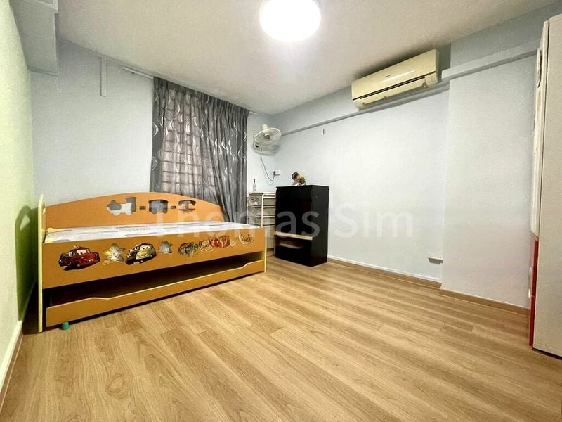 3 Room (3I) HDB for Rent in  11 Holland Drive - Image 6