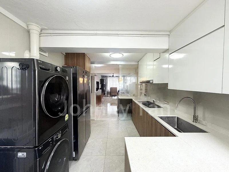 Master Room (HDB) for Rent in 37 Chai Chee Avenue - Image 1