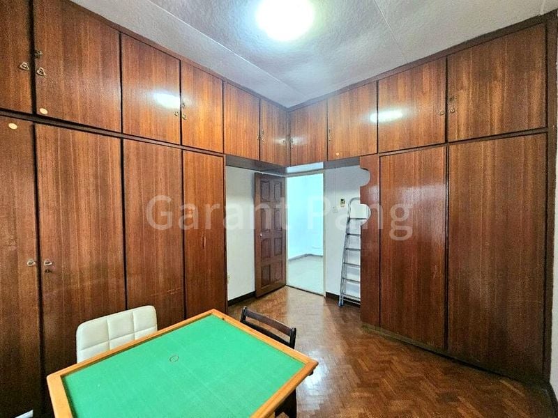 4 Bed Semi-Detached House (Landed) for Rent in  Eng Kong Park - Image 7