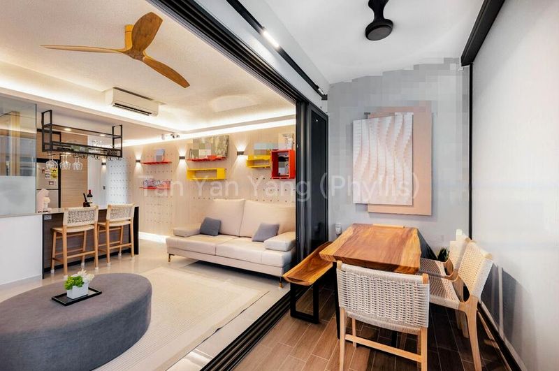 4 Bed Condo for Sale in Midwood - Image 2