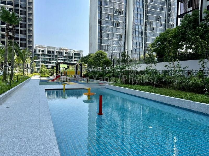 4 Bed Condo for Sale in Midwood - Image 12