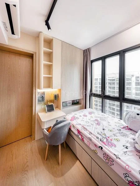 4 Bed Condo for Sale in Midwood - Image 9