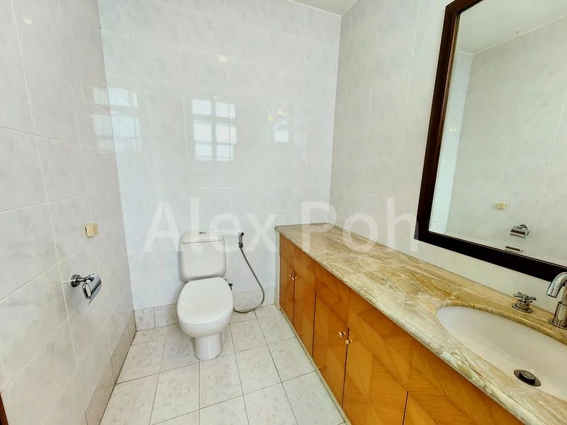 6 Bed Bungalow (Landed) for Rent in Villas Holland - Image 27