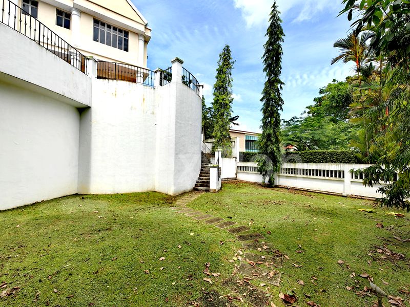 6 Bed Bungalow (Landed) for Rent in Villas Holland - Image 4