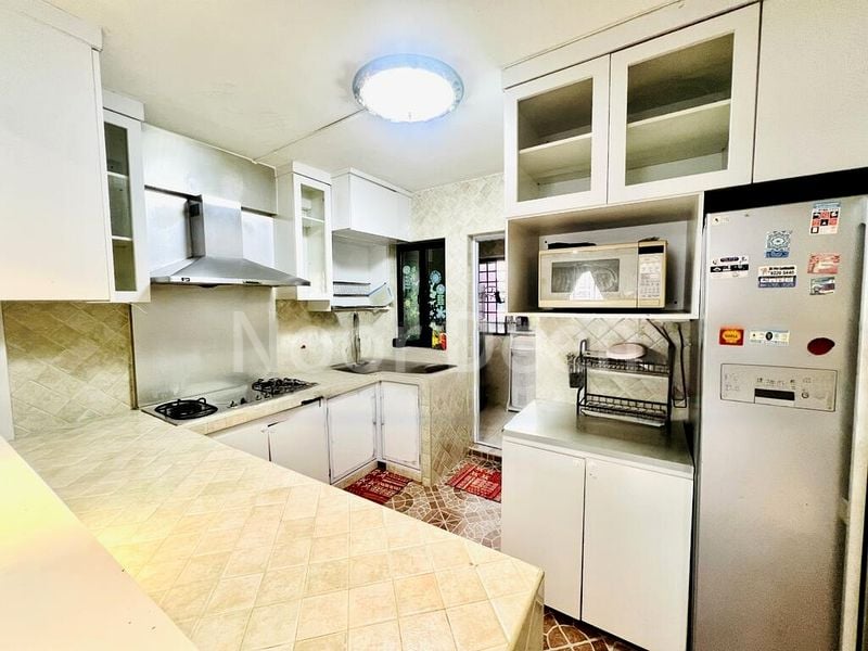 5 Room (5I) HDB for Sale in  765 Pasir Ris Street 71 - Image 2