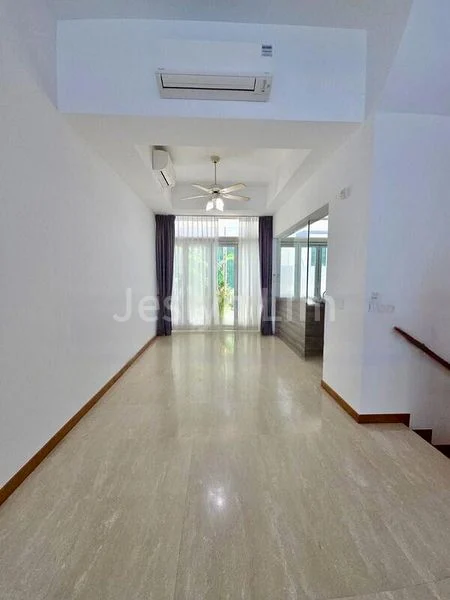 5 Bed Cluster House (Landed) for Sale in Cabana - Image 2