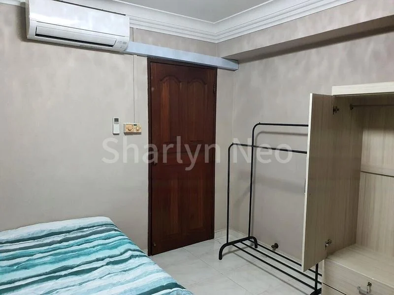 Room (HDB) for Rent in 741 Tampines Street 72 - Image 2
