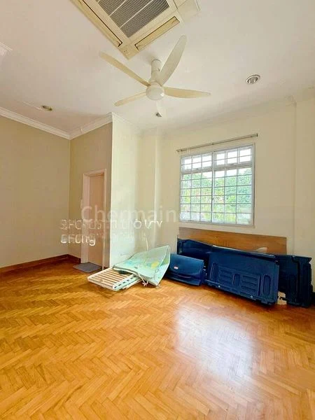 5 Bed Bungalow (Landed) for Sale in  Kilburn Estate - Image 9