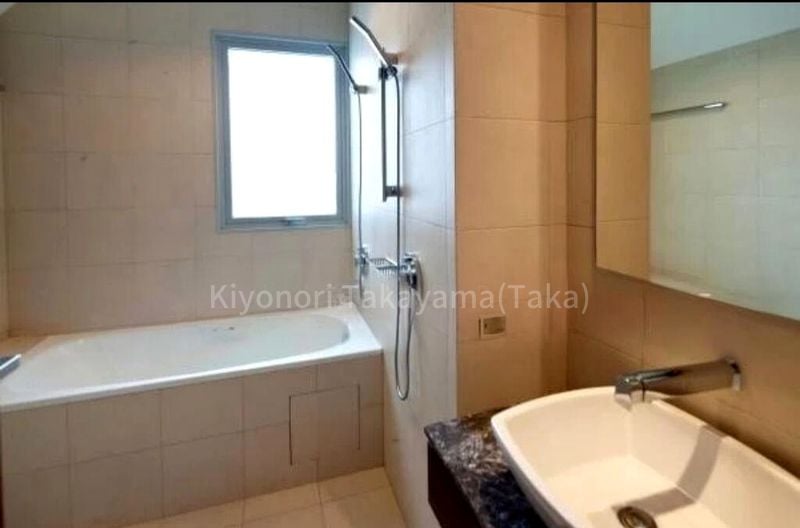 5 Bed Cluster House (Landed) for Rent in  Whiteshores - Image 2