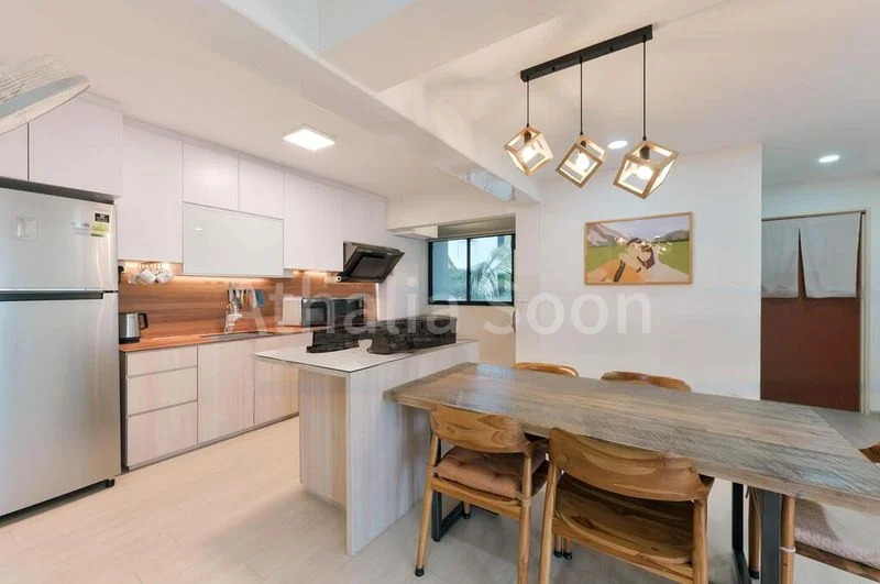 5 Room (5I) HDB for Sale in  Tampines Street 61 - Image 2