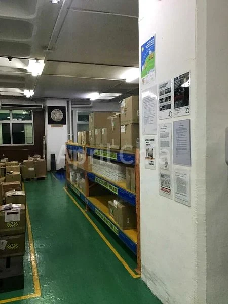 Light Industrial (B1) for Sale: Valiant Industrial Building - Image 7