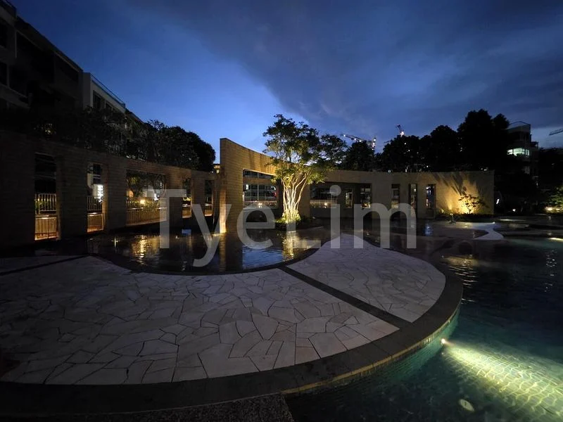 4 Bed Condo for Rent in  The Calrose - Image 12